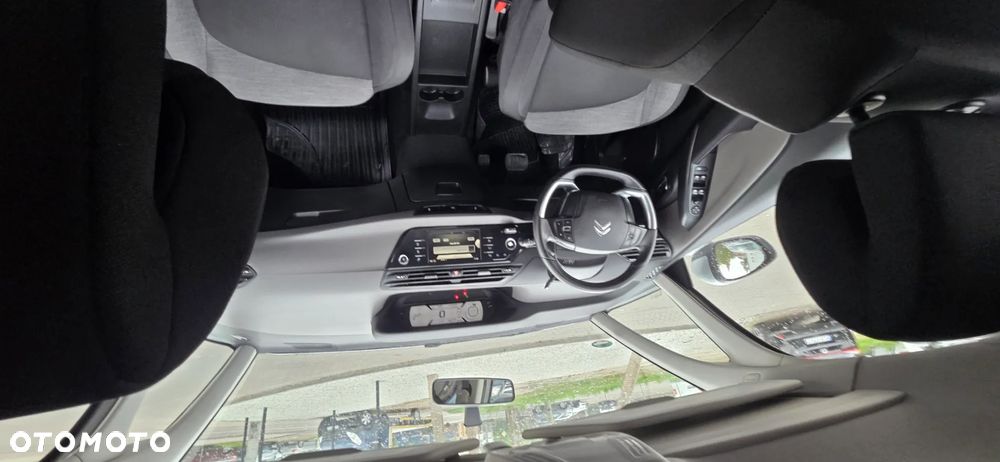 Citroën C4 Picasso - 29