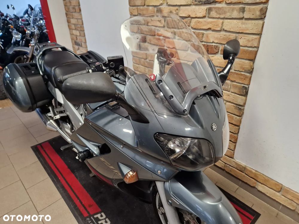 Yamaha FJR - 22
