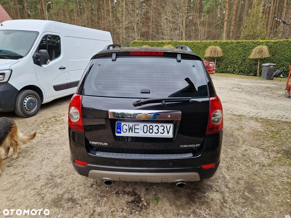 Chevrolet Captiva 2.0 d LT base - 2