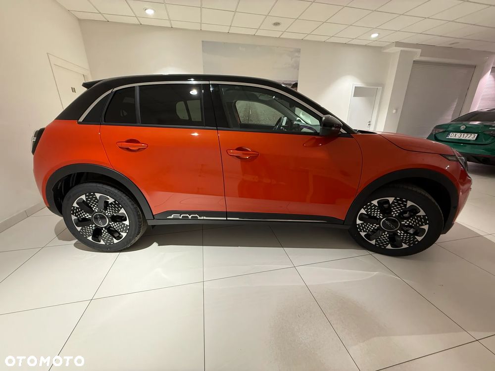 Fiat 600 1.2 Turbo Hybrid La Prima eDCT - 8