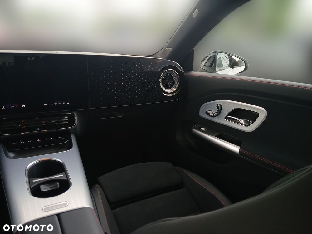 Mercedes-Benz CLA 250+ EQ - 19