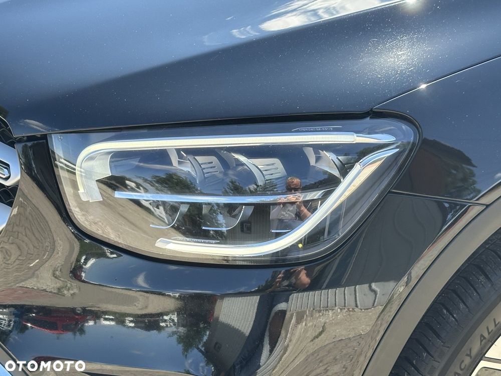 Mercedes-Benz GLC 300 de 4-Matic Business Edition - 13