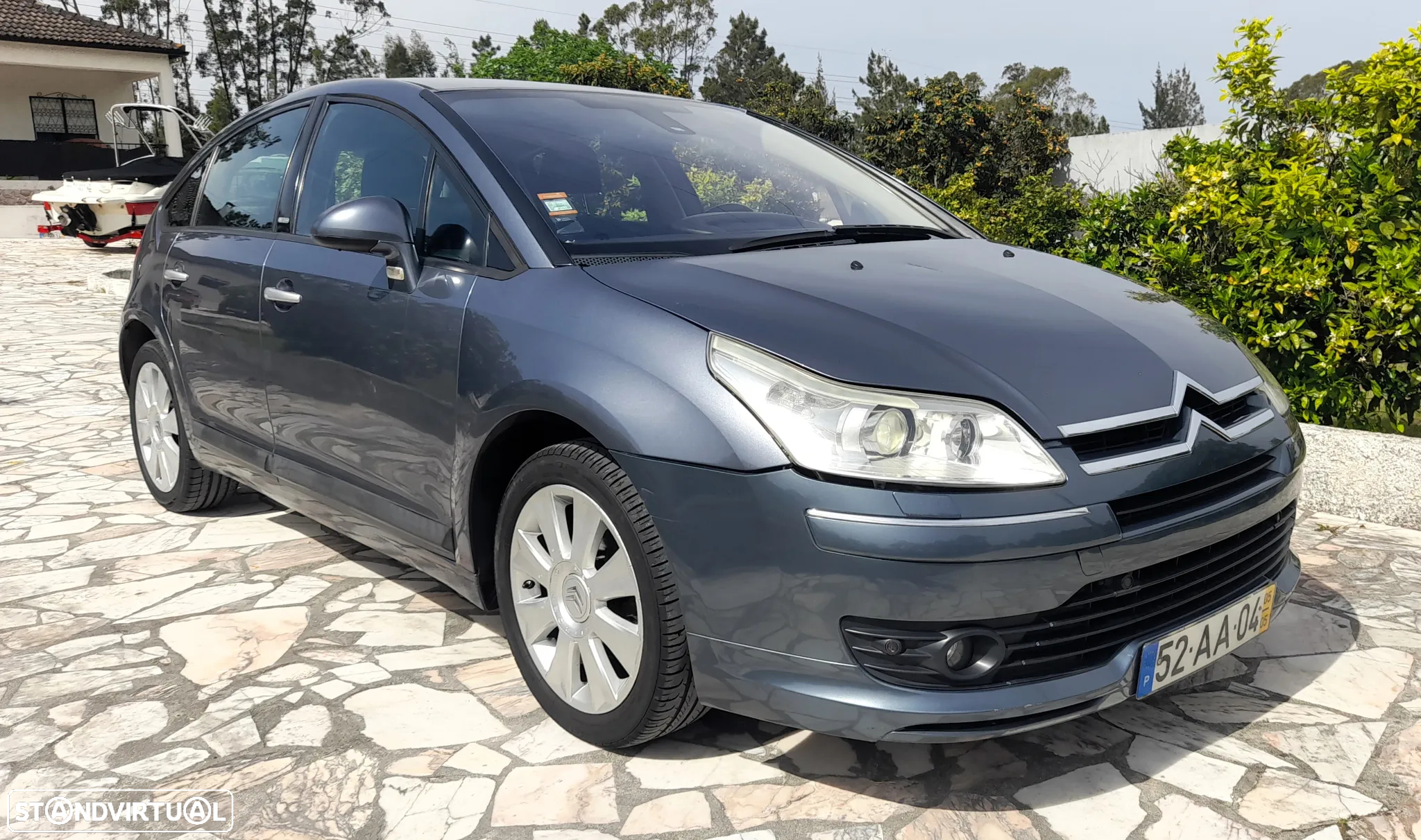 Citroën C4 1.6 HDi 110 Exclusive - 11
