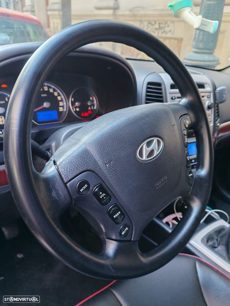 Hyundai Santa Fe - 5
