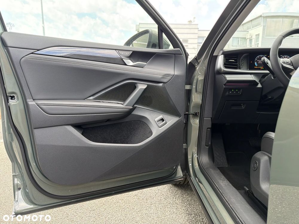 Volkswagen Tayron 1.5 eTSI mHEV Life Plus DSG - 11