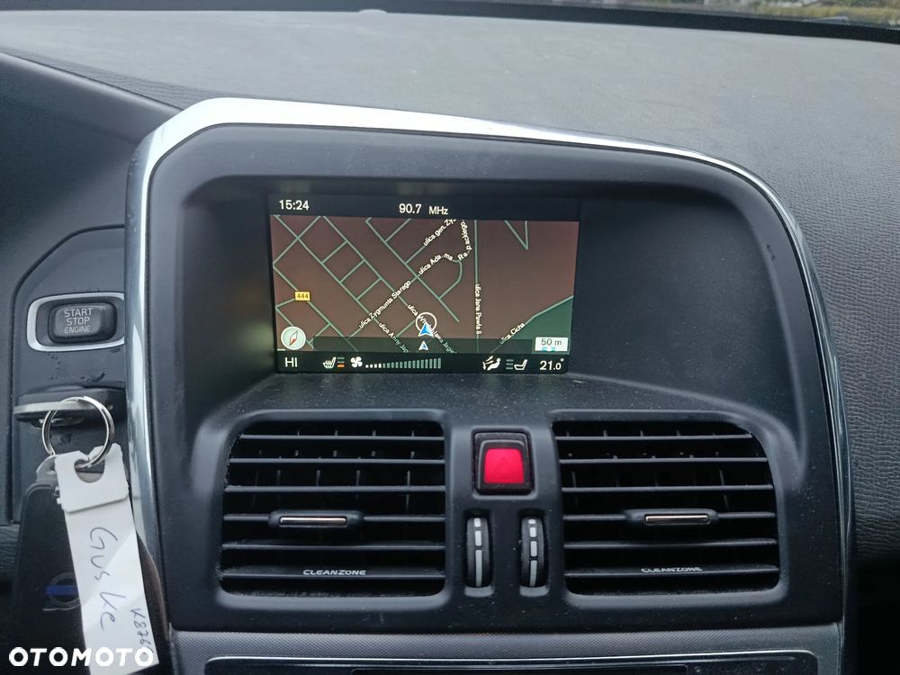 Volvo XC 60 D3 Geartronic Momentum - 9