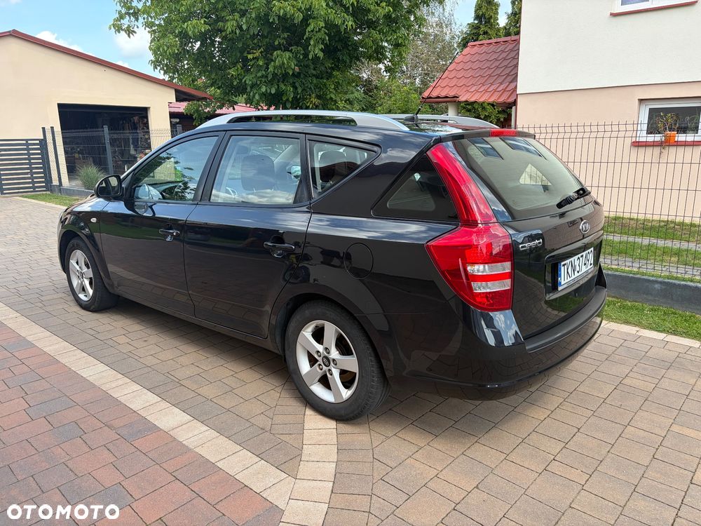 Kia Ceed 1.4 CVVT Attract - 4