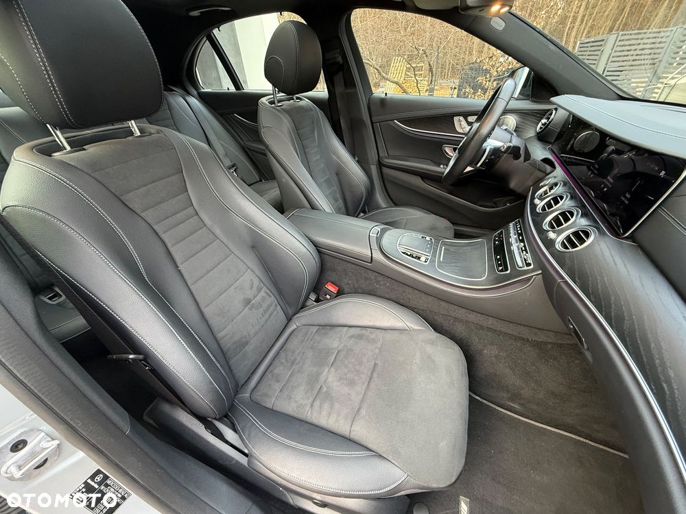 Mercedes-Benz Klasa E - 15