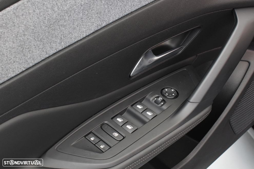 Peugeot 308 SW 1.5 BlueHDi Allure - 22