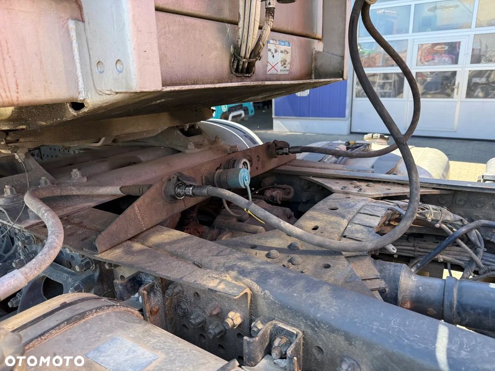 Mercedes-Benz AROCS 2045 4x4 EURO6 CIĄGNIK SIODŁOWY Z DWUOBWODOWĄ HYDRAULIKĄ WYWROTU - 16