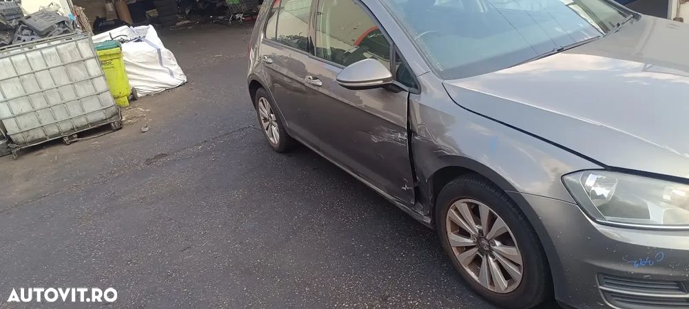 Dezmembrari / Dezmembrez Volkswagen Golf 7 (5G) 1.6 TDI CLHA cutie viteze manuala cod culoare LA7N - 2