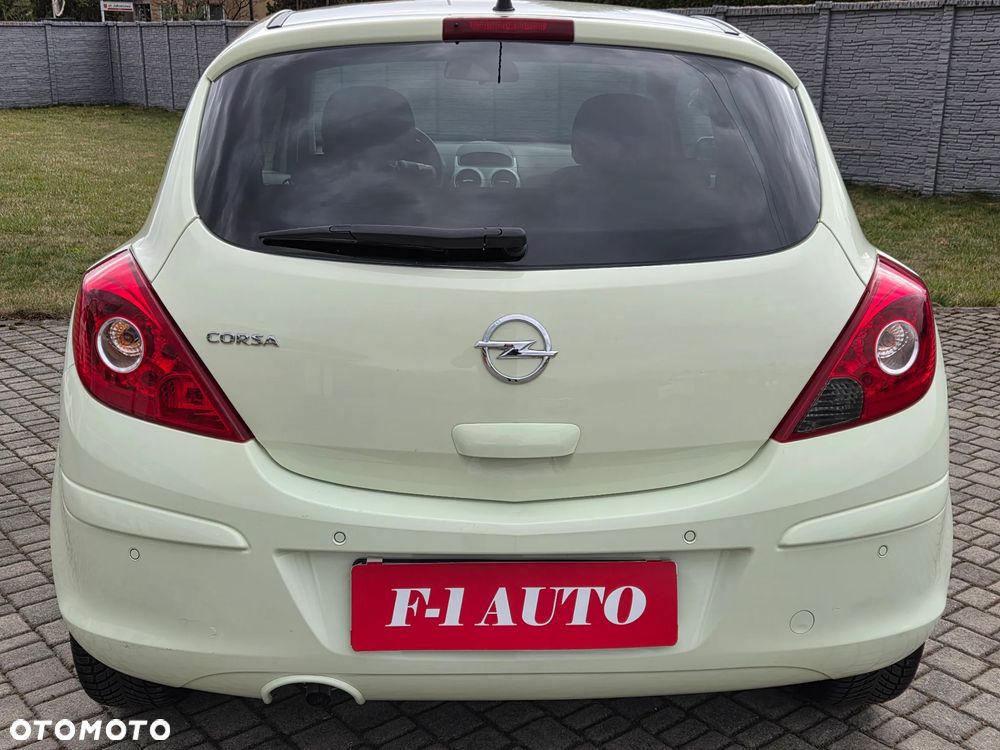 Opel Corsa 1.4 16V Satellite - 18