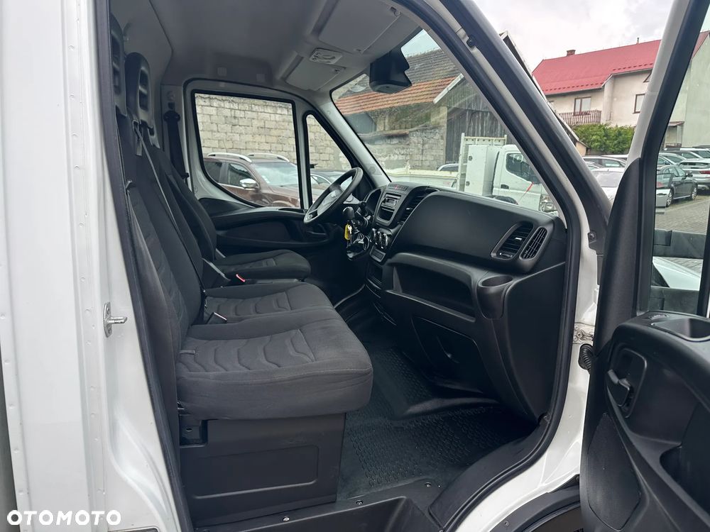 Iveco DAILY - 11