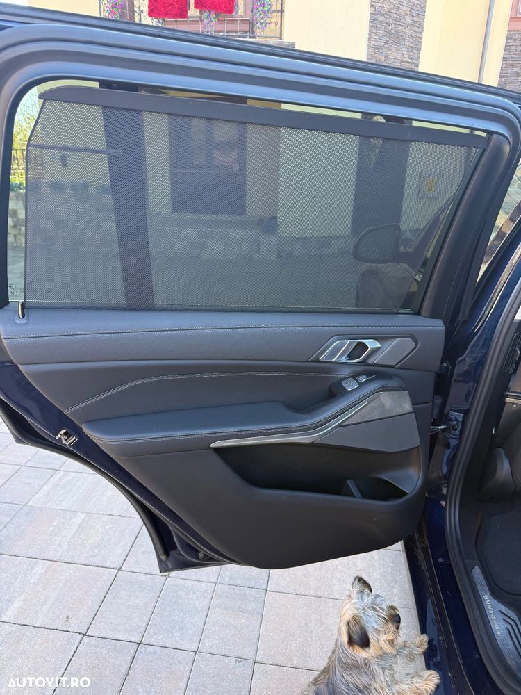 BMW X7 xDrive40i - 10