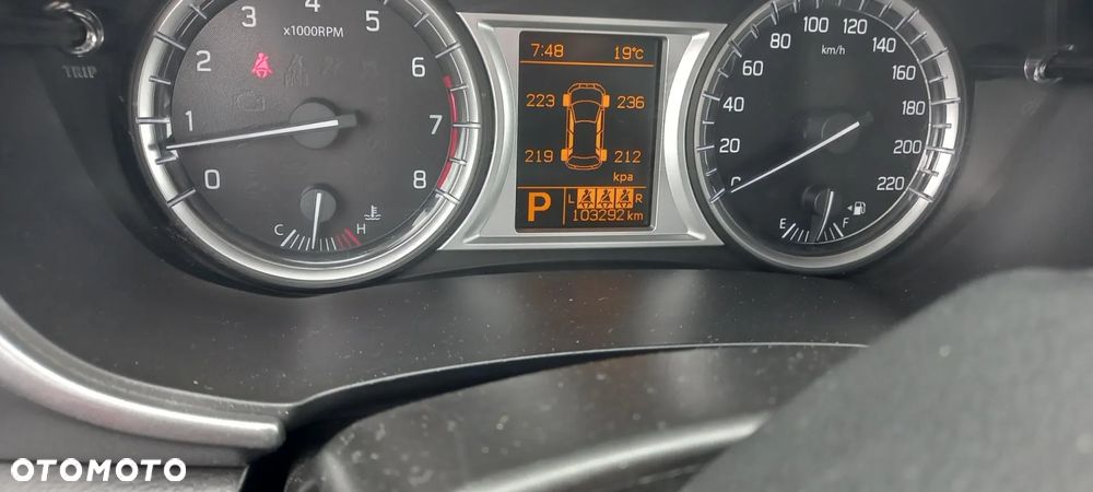 Suzuki Vitara 1.6 Comfort 2WD - 28