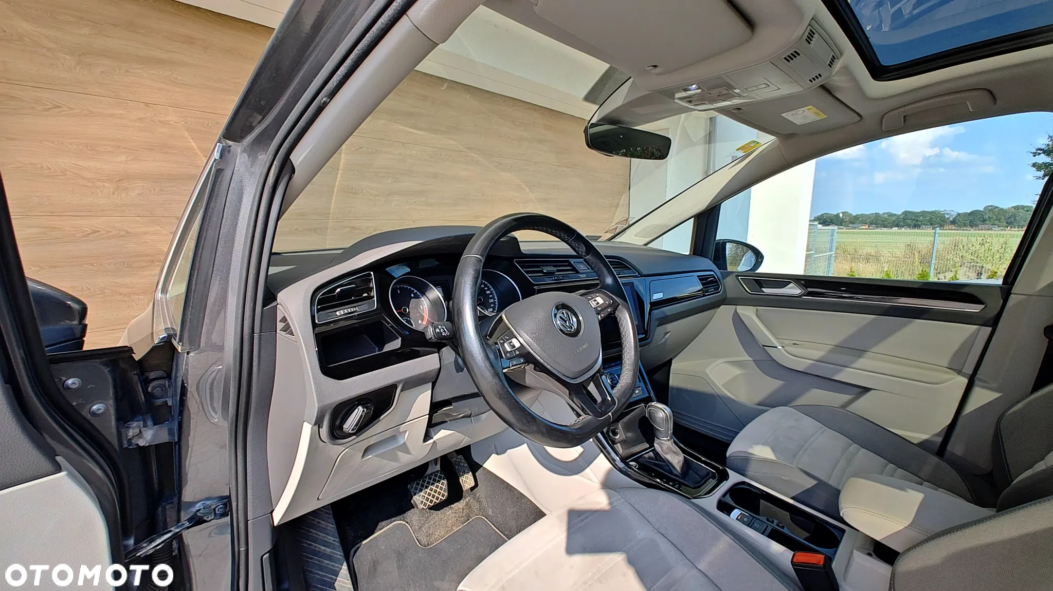 Volkswagen Touran 2.0 TDI BMT Highline DSG - 8