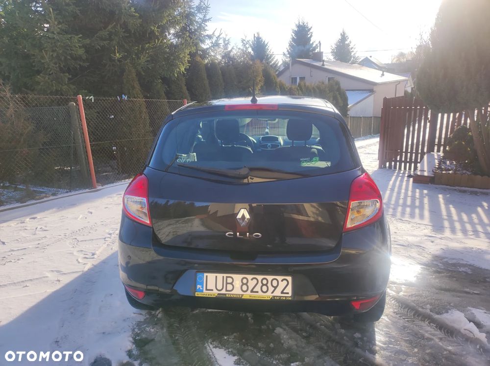 Renault Clio - 5
