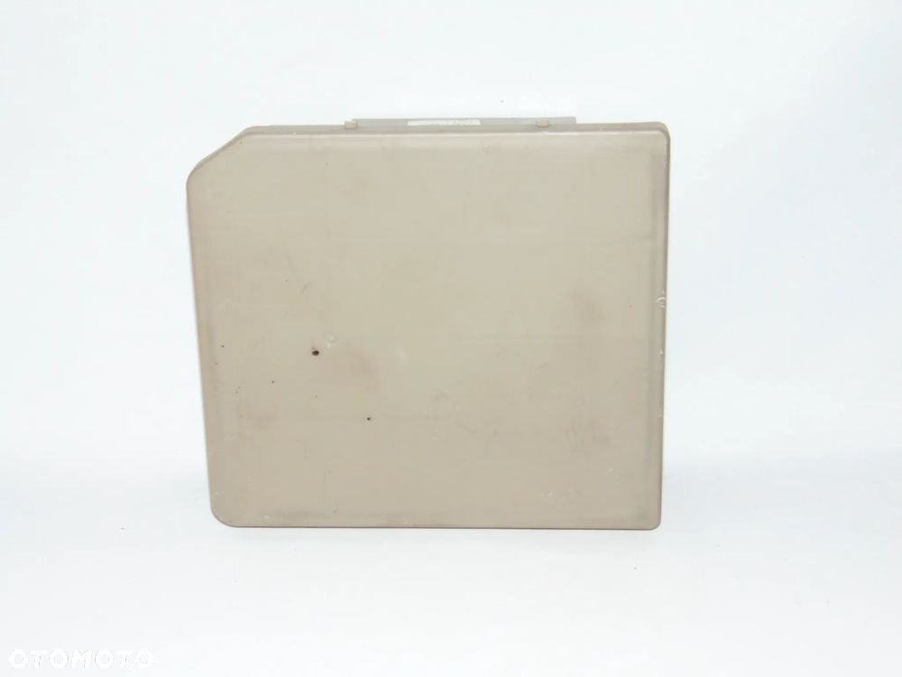 Moduł sterownik UPC UCH 284B7AX61A skrzynka bezpieczników Nissan Micra K12 Note E11 I - 8