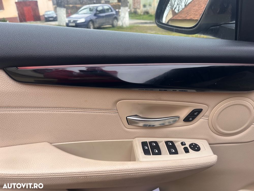 BMW Seria 2 218d Active Tourer Sport-Aut. M Sport - 29