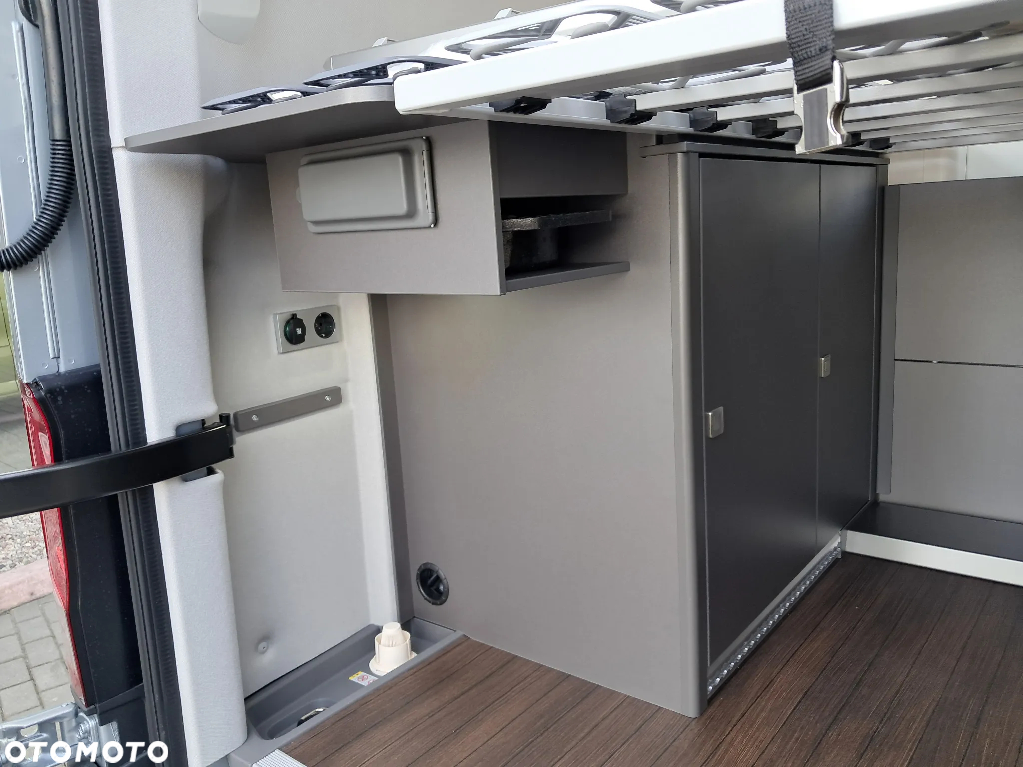 Volkswagen Crafter Grand California - 29