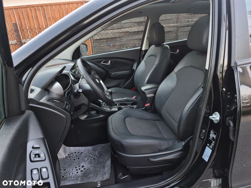 Hyundai ix35 2.0 2WD Trend - 19