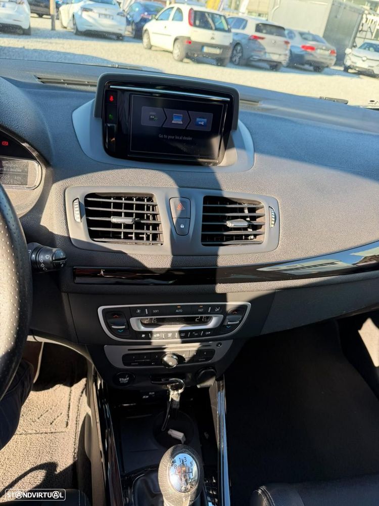 Renault Mégane Sport Tourer 1.5 dCi Bose Edition J18 - 15