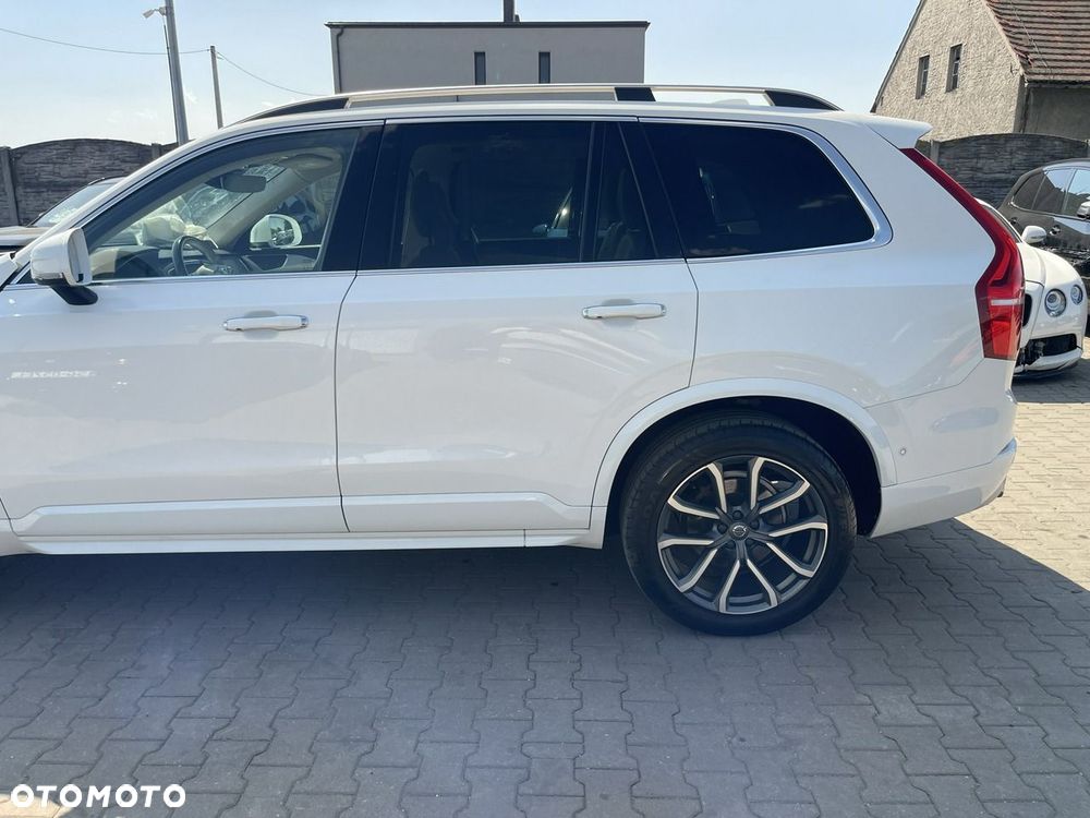 Volvo XC 90 D5 AWD Geartronic Momentum - 5