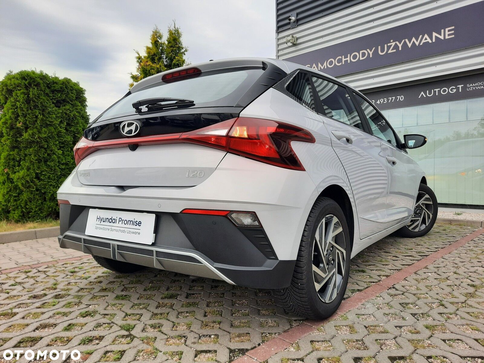 Hyundai i20 1.2 Modern - 31
