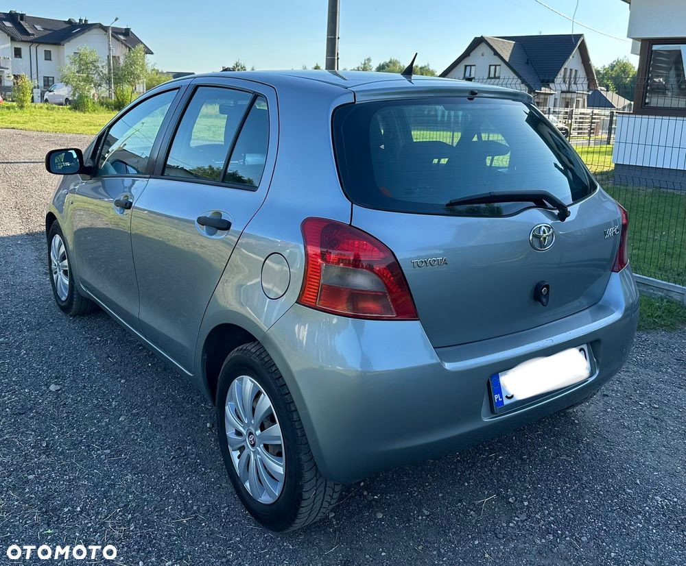 Toyota Yaris 1.4 D-4D Luna A/C - 3