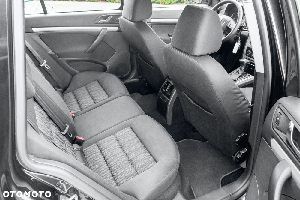 Skoda Octavia 1.4 TSI Elegance DSG - 25