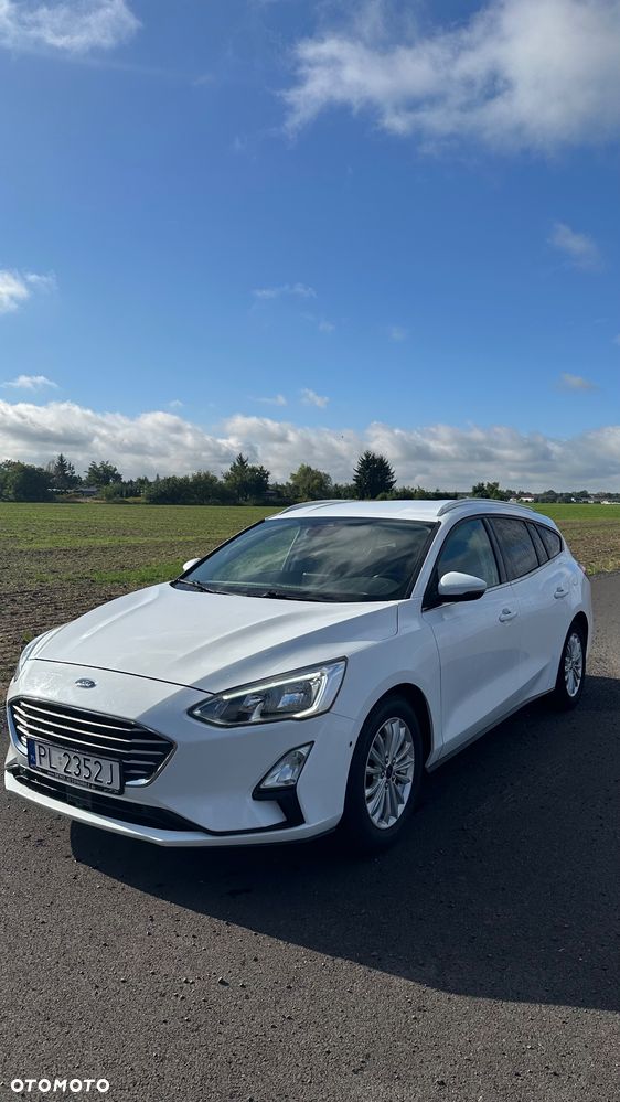 Ford Focus 1.5 EcoBoost Titanium - 3
