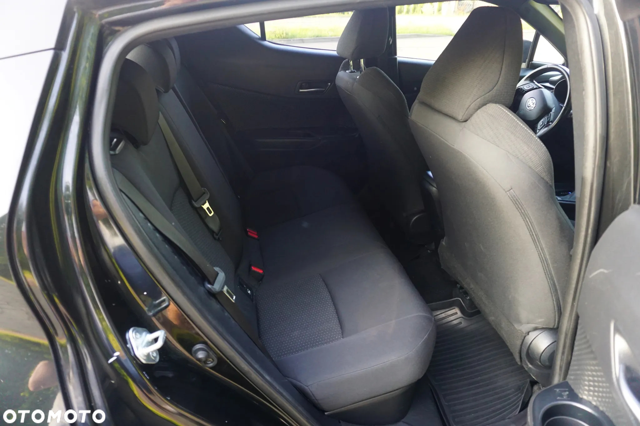 Toyota C-HR 1.8 Hybrid Executive - 24