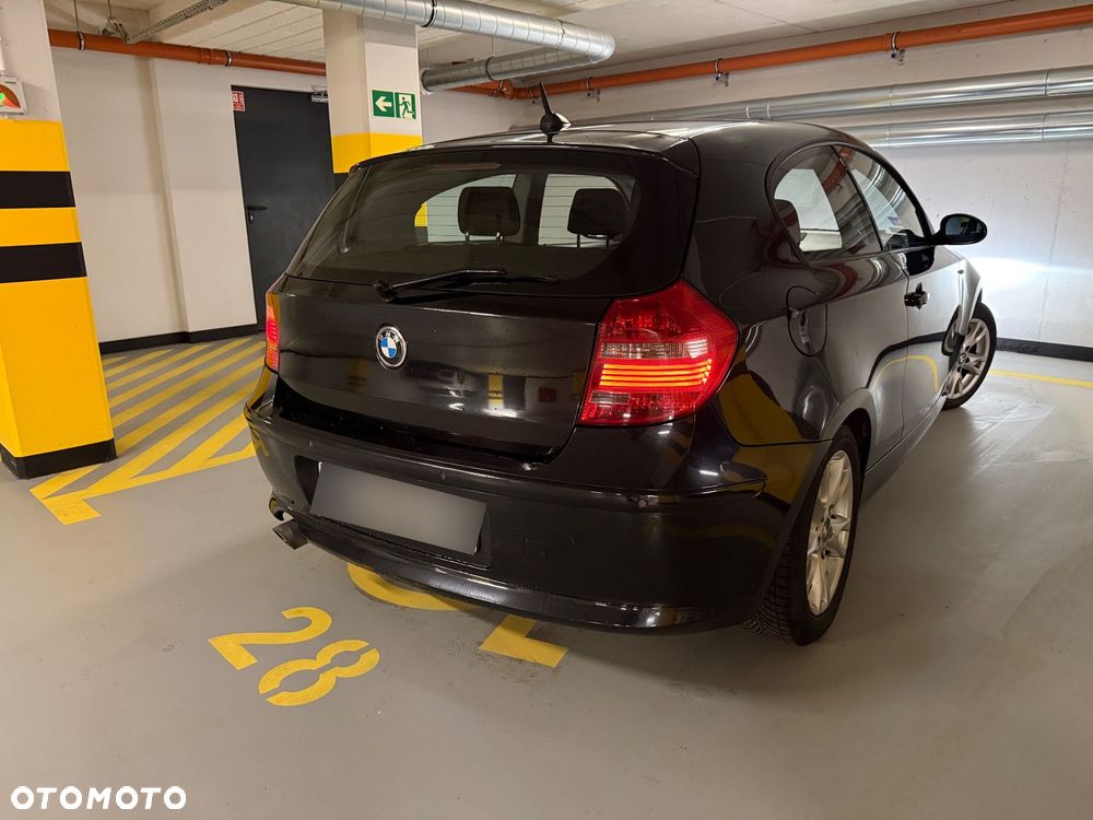 BMW Seria 1 120d DPF Edition Sport - 9