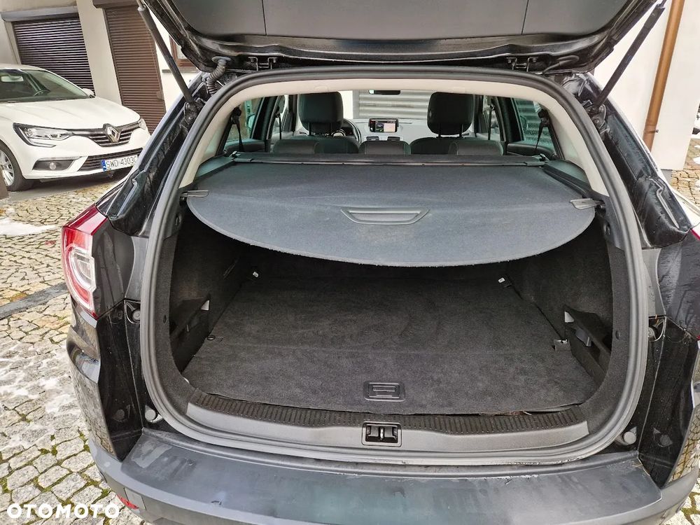 Renault Megane ENERGY TCe 115 Start & Stop Paris Business - 19