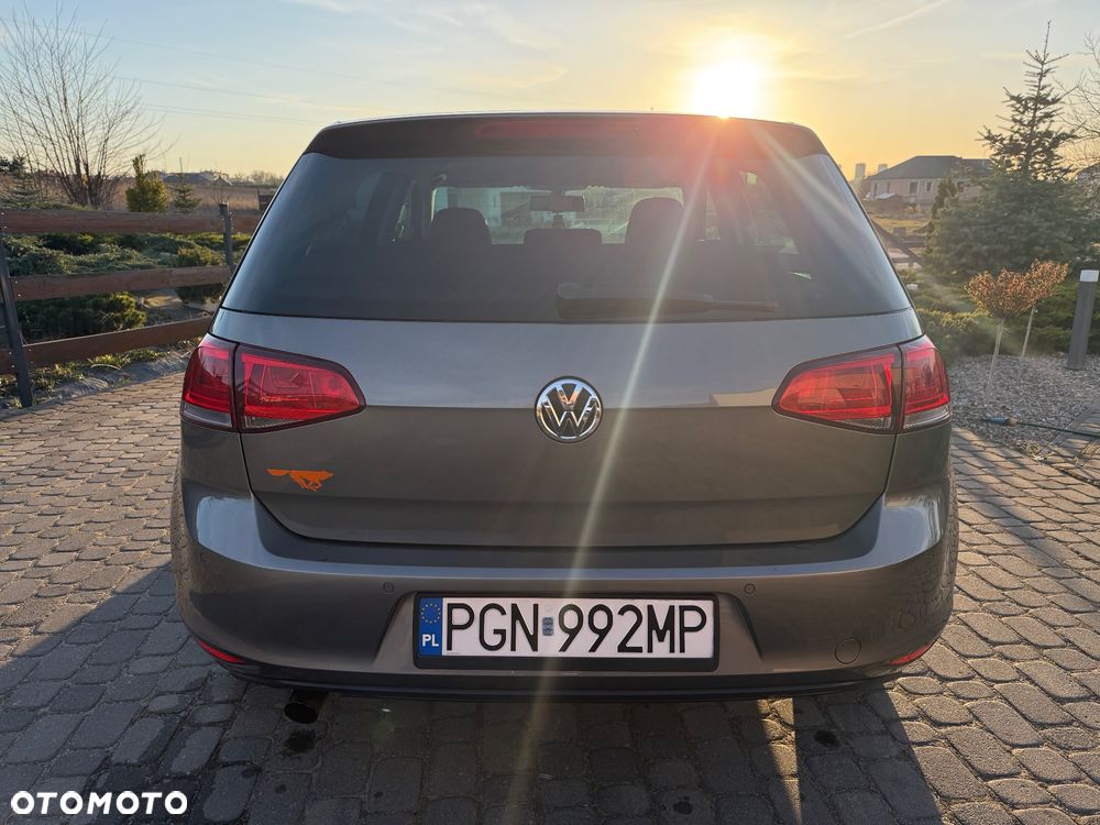 Volkswagen Golf 1.2 TSI DSG Comfortline - 6