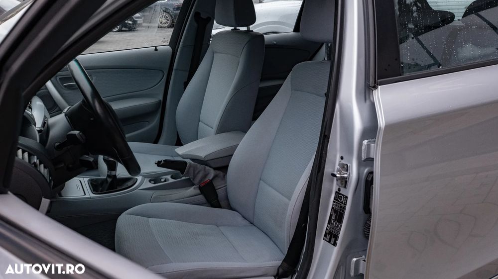 BMW Seria 1 116i - 6