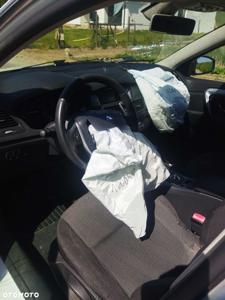 Renault Laguna - 7