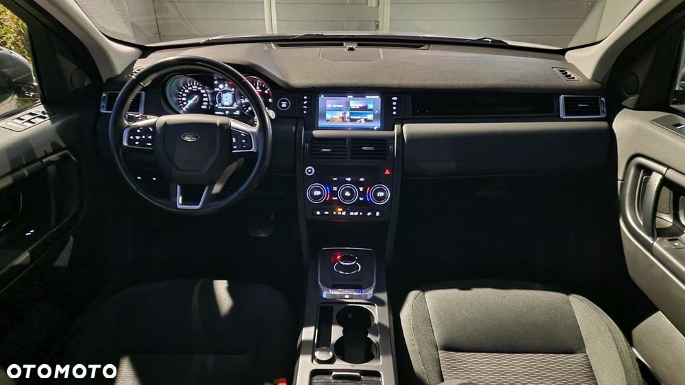 Land Rover Discovery Sport 2.0 TD4 SE - 7