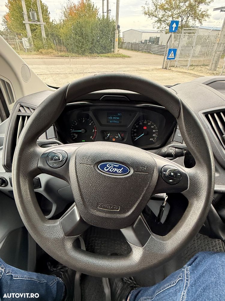 Ford Transit - 20