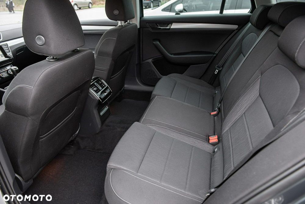 Skoda Superb 1.6 TDI Ambition Greenline - 7