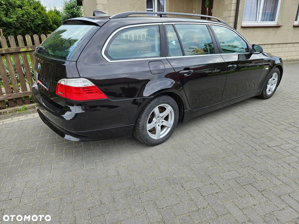 BMW Seria 5 520d Edition Exclusive - 3