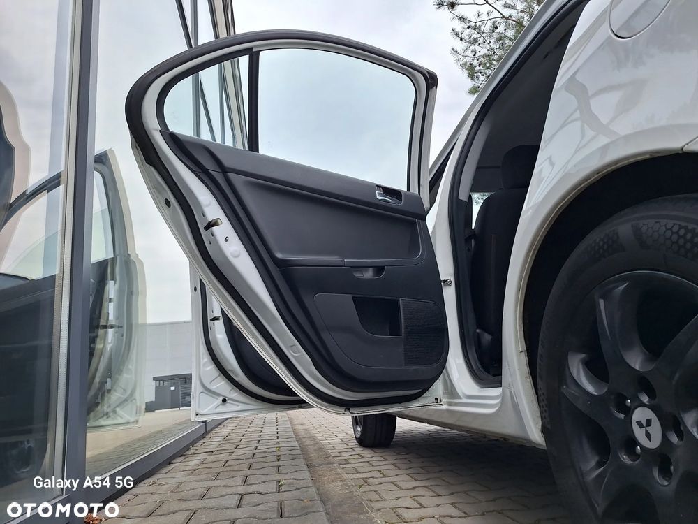 Mitsubishi Lancer 1.8 DI-D ClearTec Inform - 12