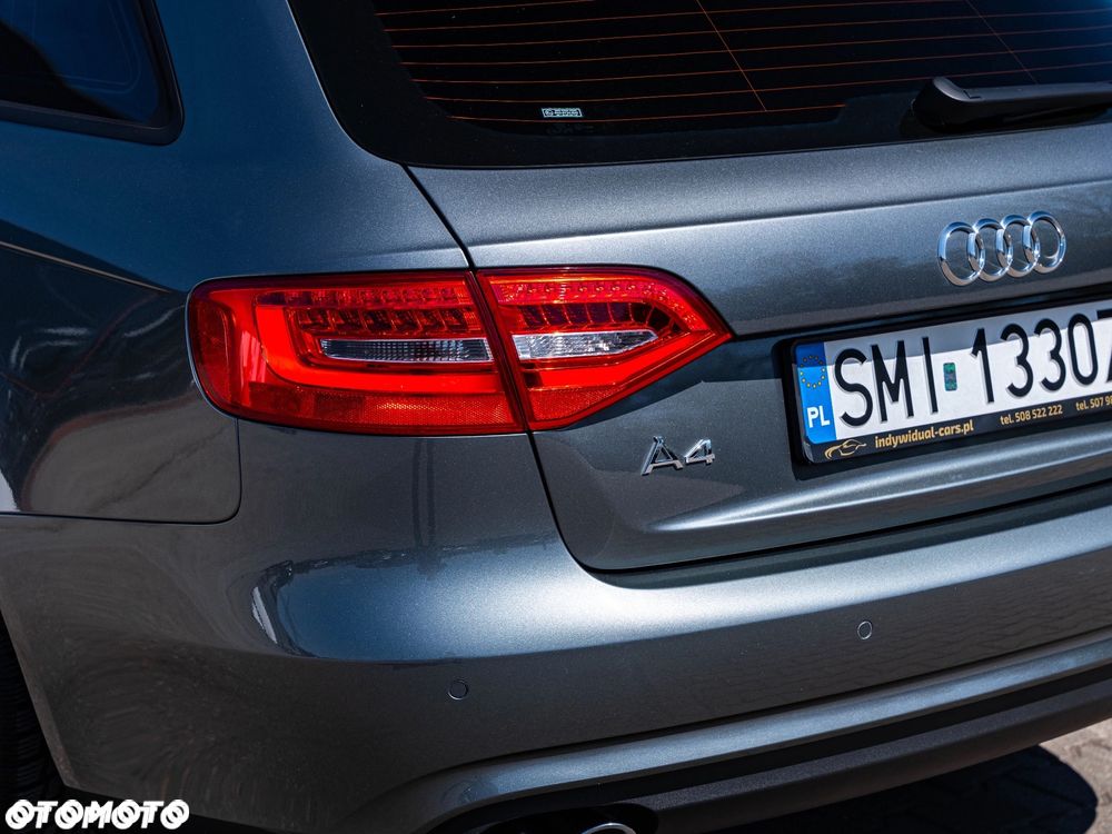 Audi A4 Avant 2.0 TDI S tronic - 11