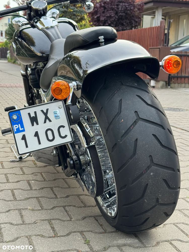 Harley-Davidson FXSB Breakout - 12