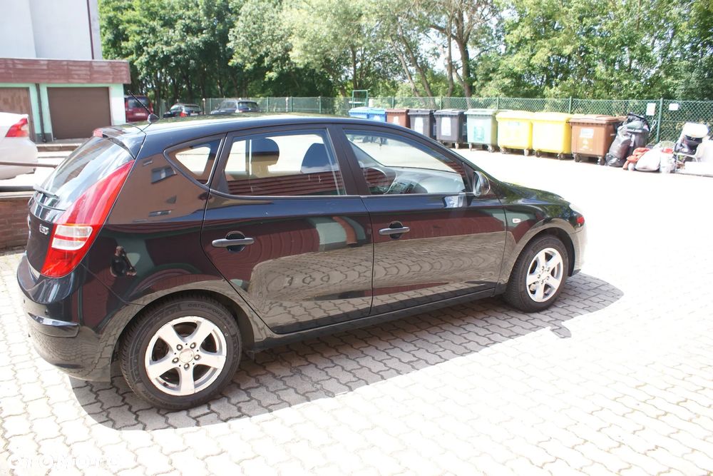 Hyundai i30 1.4 Comfort - 5