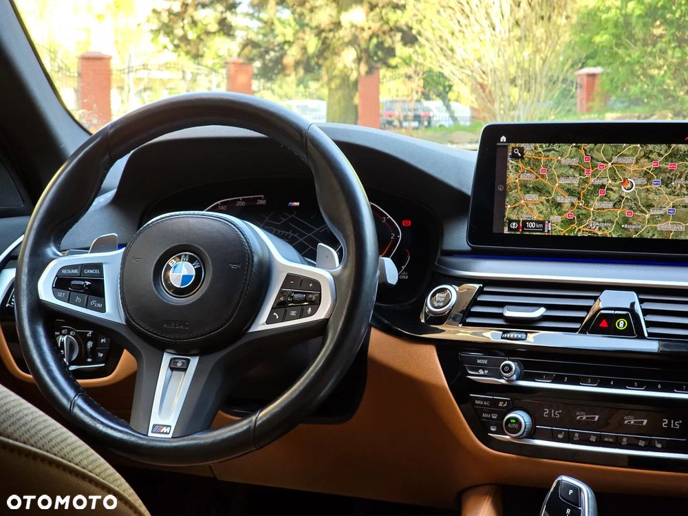 BMW Seria 5 530d xDrive mHEV M Sport sport - 23