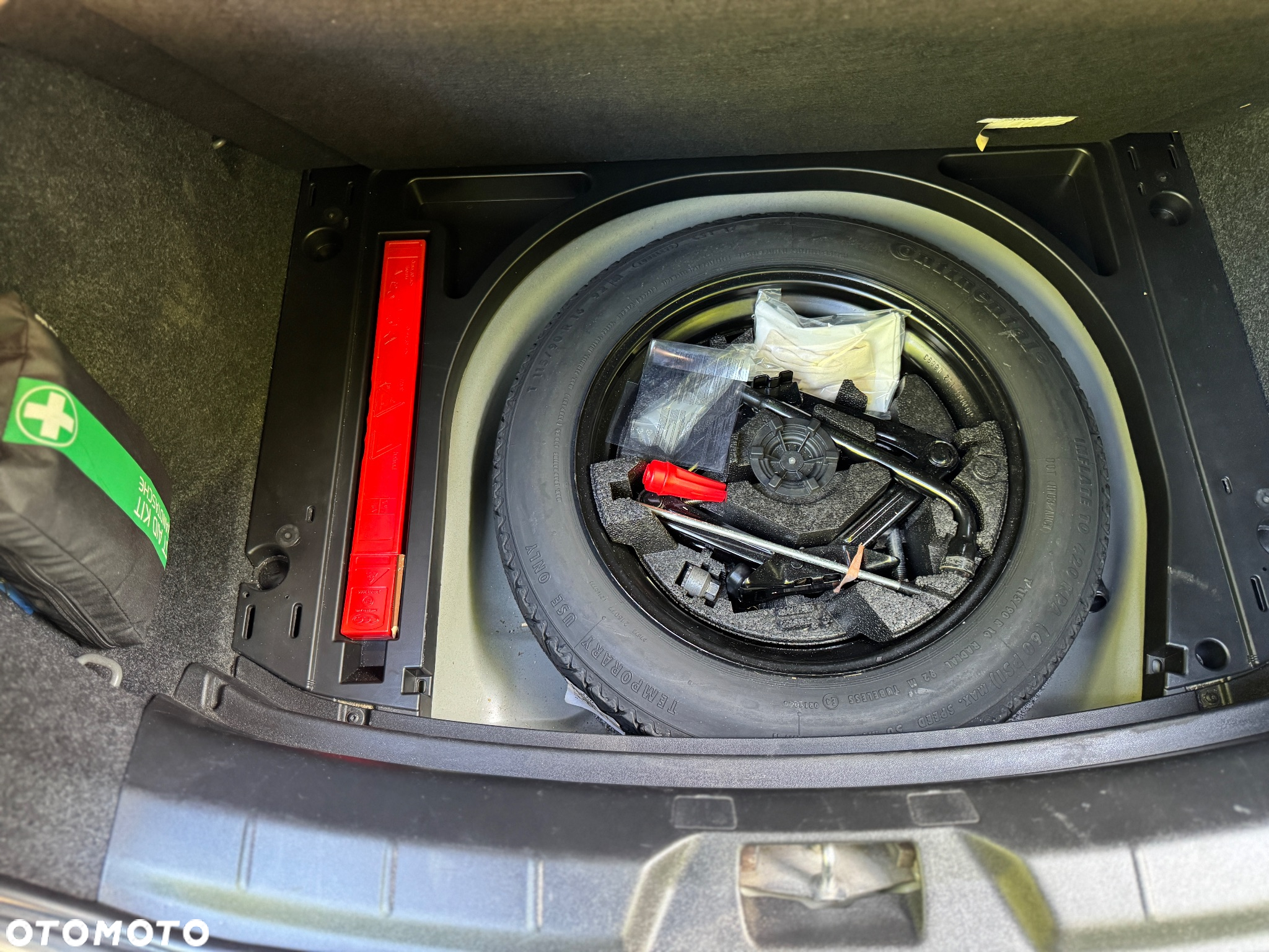 Volvo V40 D2 - 10
