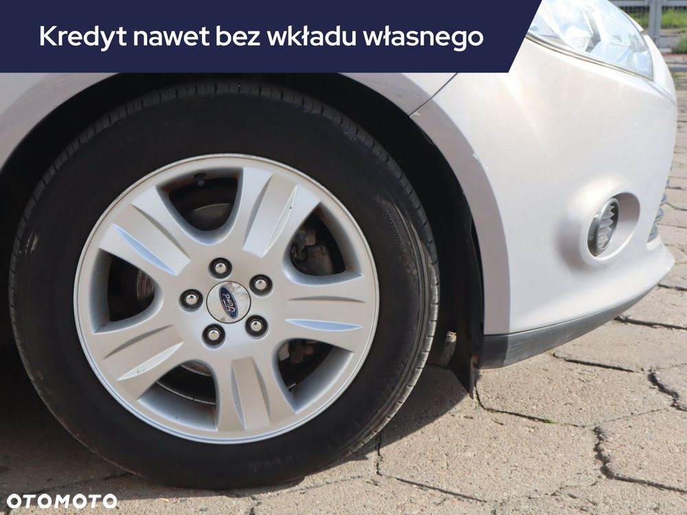 Ford Focus SW - 15