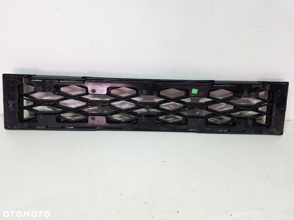 RENAULT RANGE GAMA T EVO LIFT ATRAPA KRATKA GRILL ŁAWKA STOPIEŃ ORYGINAŁ - 2