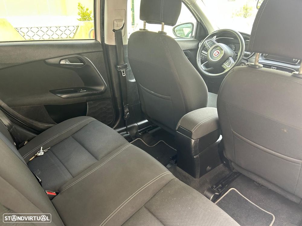 Fiat Tipo Station Wagon 1.3 M-Jet Street - 15